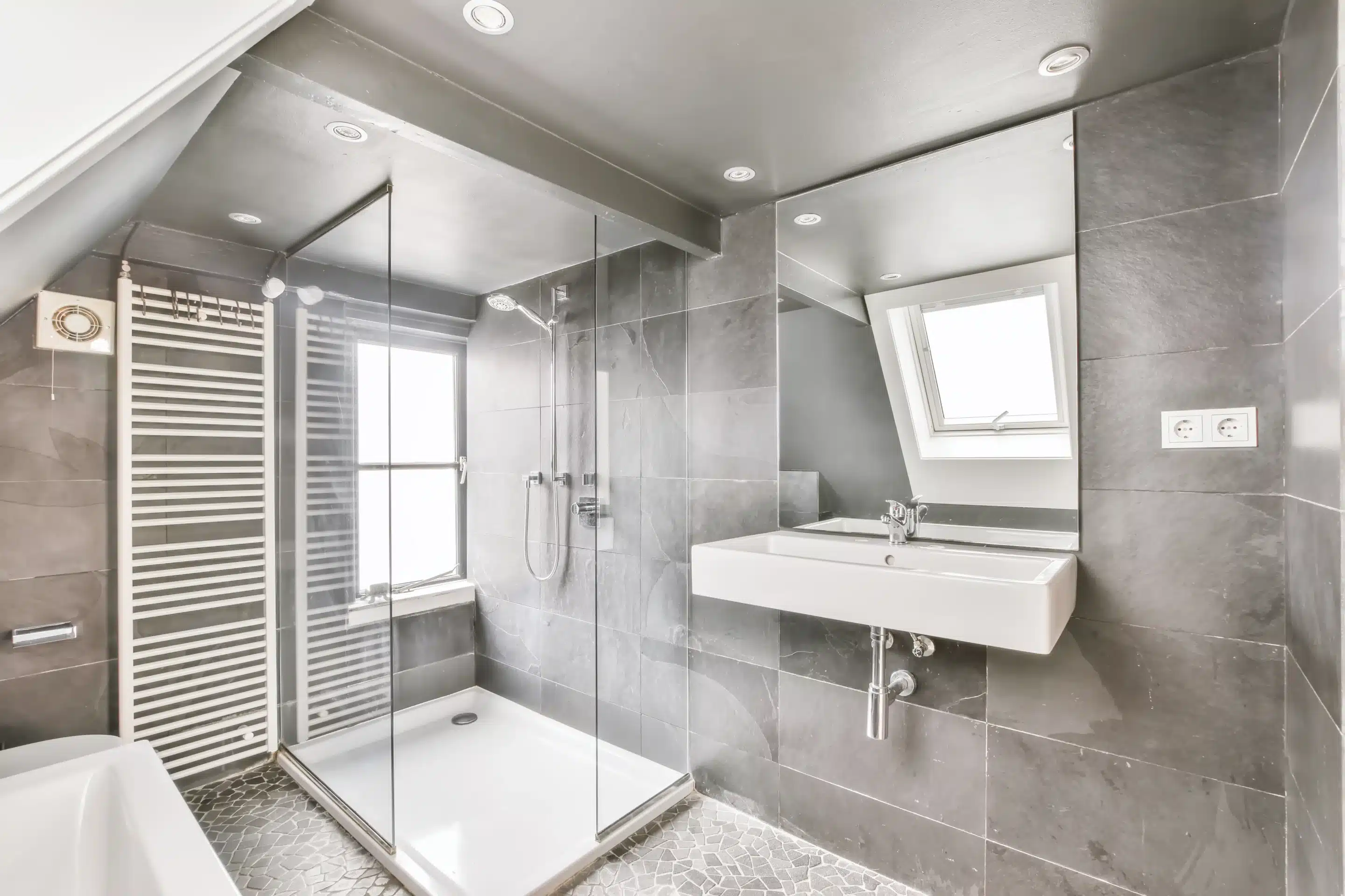 What Makes Frameless Shower Doors Dallas TX the Best Choice for Your Bathroom?